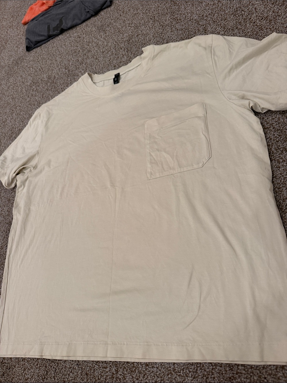 Men’s Large Lululemon Pocket Tee